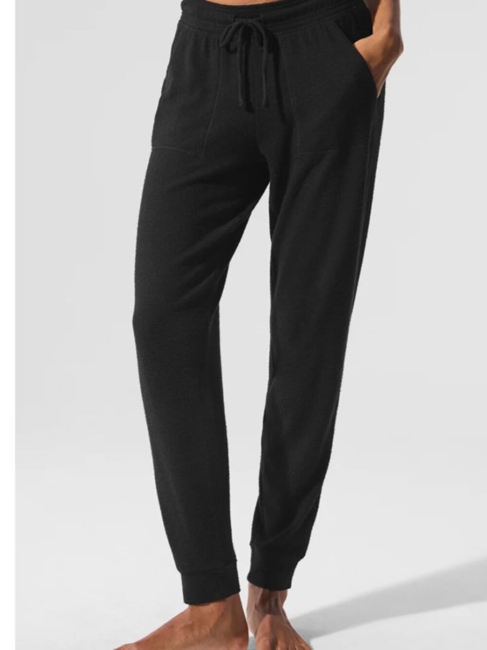 Alo Yoga Soho Black Jogger Alolux Soft Sweatpants size Medium